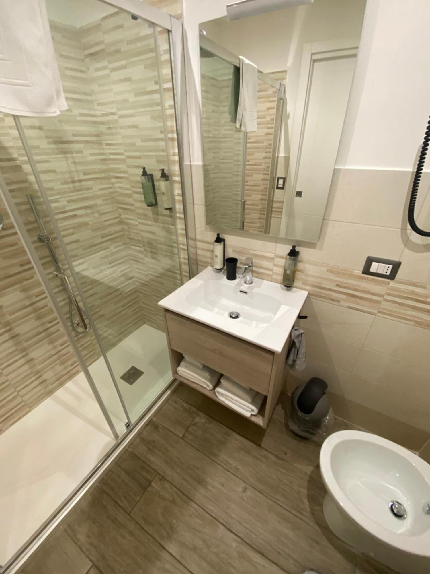 Bed and Breakfast Domus Cinecitta Рим Экстерьер фото