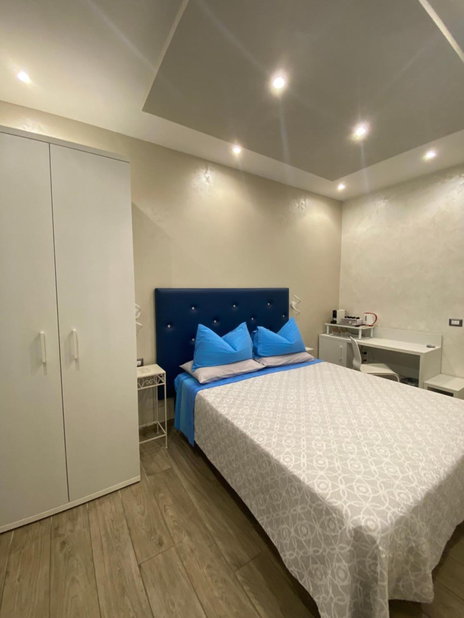 Bed and Breakfast Domus Cinecitta Рим Экстерьер фото